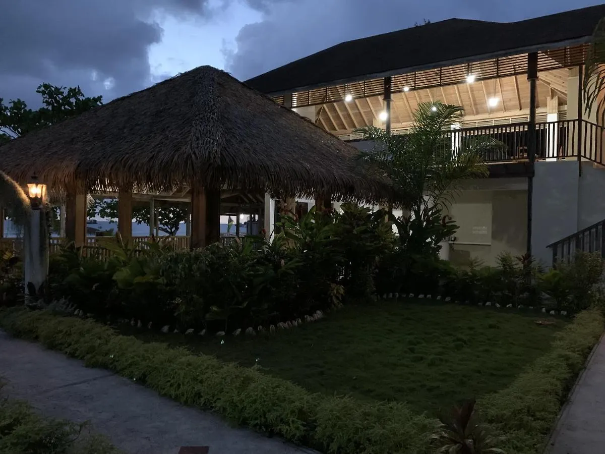 Comfy Stay In Jamaica -Enjoy 7 Miles Of White Sand Beach! Villa Negril